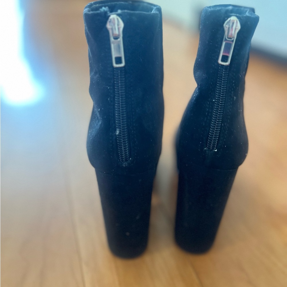 Steve Madden Platform Booties - Picture 2 of 3